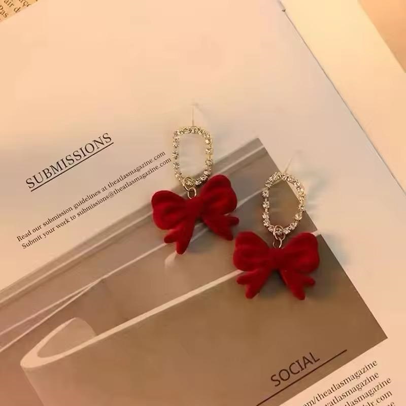 Western Red velvet Bow with american diamond dngler earing